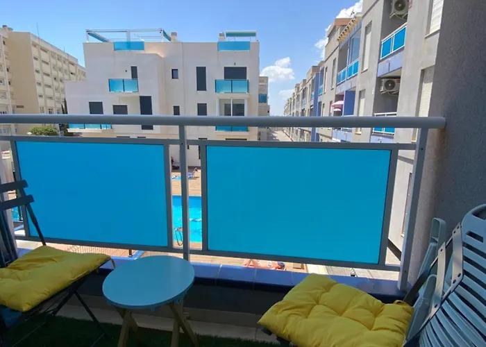 Cozy Flat With The Swimming Pool Torrevieja